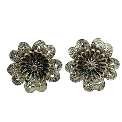 Sale Photo Thumbnail #72: Sterling Filigree Flower Earrings
