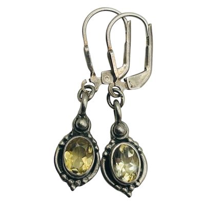 Sale Photo Thumbnail #261: Sterling Citrine Earring