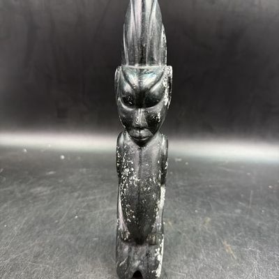 Barb, Stone Inuit