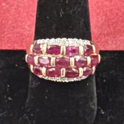 10kt Gold Ring with Rubies