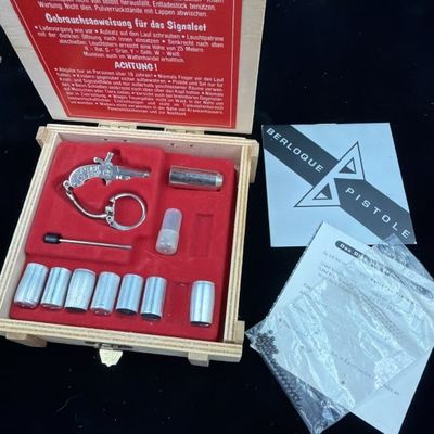 Berloque Miniature 2mm Pinfire Pistol
