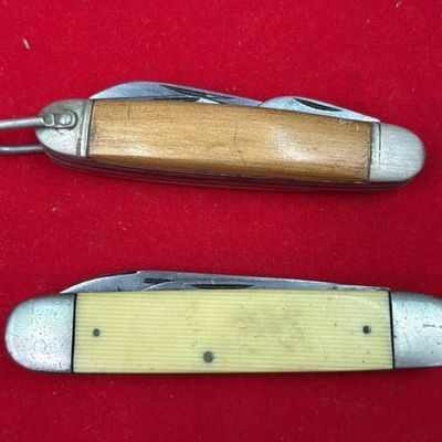 Vintage Camillus Pocketknives