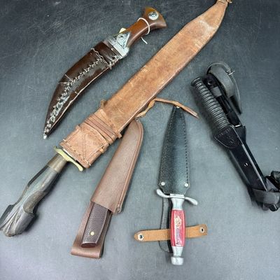 Vintage Knives with Sheaths