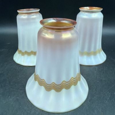 Vintage Quezal Art Glass Lamp Shade