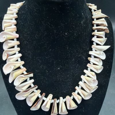 Vintage 70 style Necklace