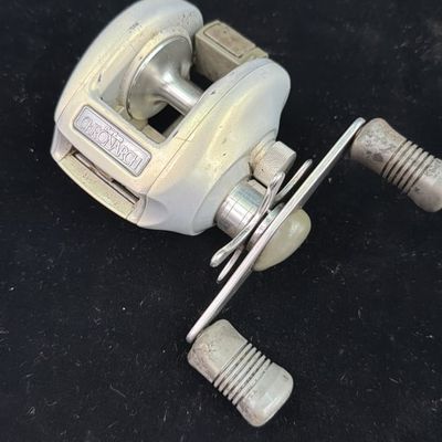 Shimano Bantam Chronarch 100 Baitcasting Reel