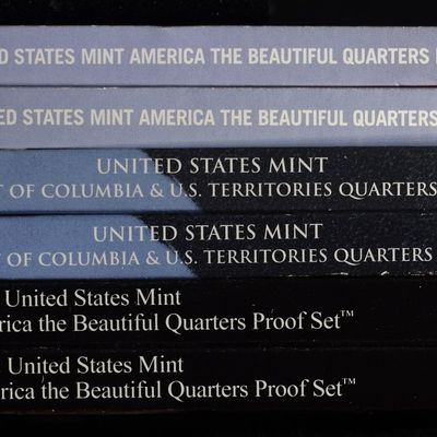 (2) 2009, (2) 2010 & (2) 2012 QUARTER PROOF SETS