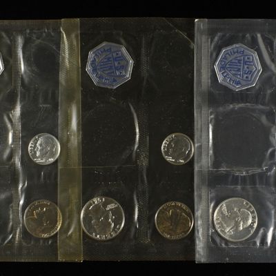 (5) 1961 PARTIAL MINT SETS MISSING 50C & 1 CENT