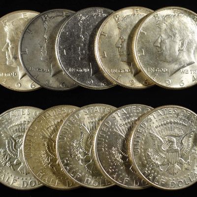 (10) 90% SILVER KENNEDY HALF DOLLARS