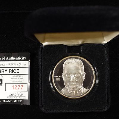 JERRY RICE 1 OZ .999 SILVER ROUND
