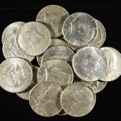 (20) 40% SILVER KENNEDY HALF DOLLARS