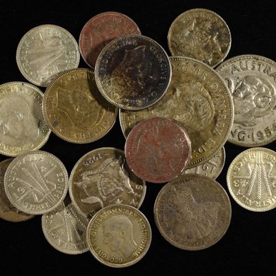 AUSTRALIAN SILVER COIN LOT ASW 1.18