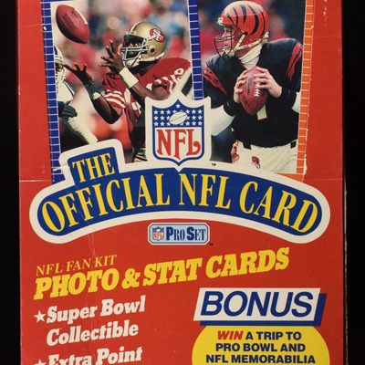NFL FAN KIT NFL PRO SET FULL BOX