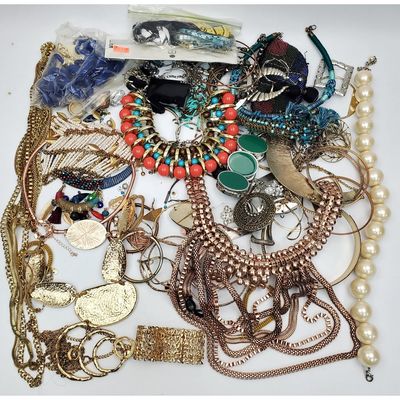 Sale Photo Thumbnail #343: Large Bag Lot of Costume Jewelry