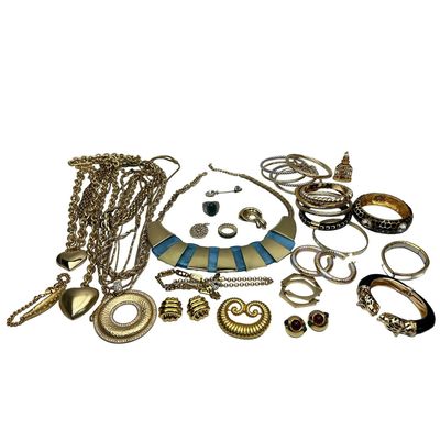 Sale Photo Thumbnail #56: Bag Lot of Fine Costume Jewelry
