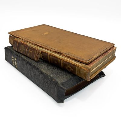 Sale Photo Thumbnail #100: Antique Book "Histoire d'Estevanille Gonzalez"
