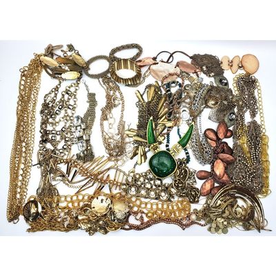 Sale Photo Thumbnail #347: Large Bag Lot of Costume Jewelry