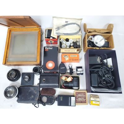 Sale Photo Thumbnail #211: Group Lot of Old & Vintage Camera Accessories