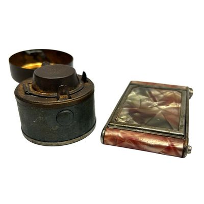 Sale Photo Thumbnail #174: Lot of 2 Vintage Items
