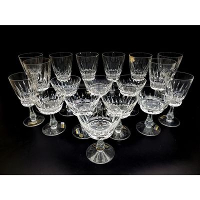 Sale Photo Thumbnail #315: Lot of 18 Antique Villeroy & Boch "Tiara" Glasses