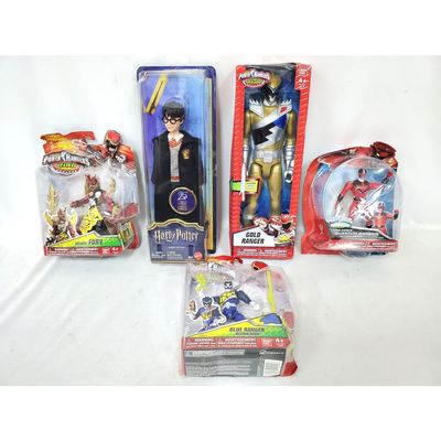 Sale Photo Thumbnail #253: Power Ranger Action Figures & 1 Other