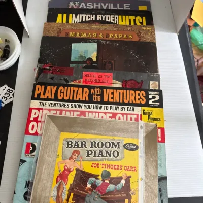 Sale Photo Thumbnail #252