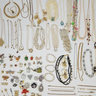 Sale Photo Thumbnail #34