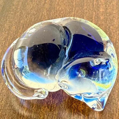 
Vintage Art Glass Hand Blown Sleeping Kitten Paper Weight