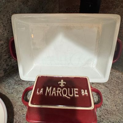 Sale Photo Thumbnail #427: La Marque 84 Rectangular Casserole Dish with Lid