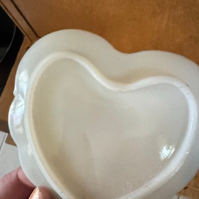 Sale Photo Thumbnail #436: Victorian Style Porcelain Heart-Shaped Trinket Dish with Hand-Painted Floral Motifs
