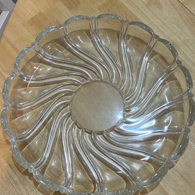 Sale Photo Thumbnail #467: Mikasa Peppermint Clear Glass Platter