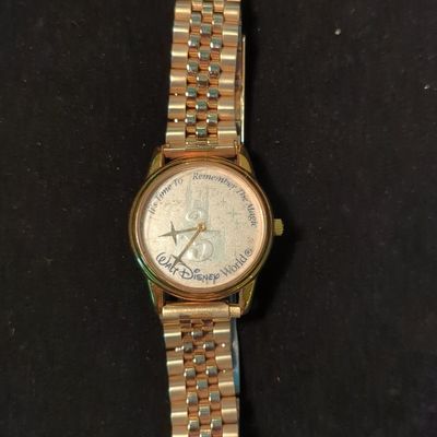 Sale Photo Thumbnail #340: 1997 Walt Disney World 'Remember the Magic' Commemorative Watch