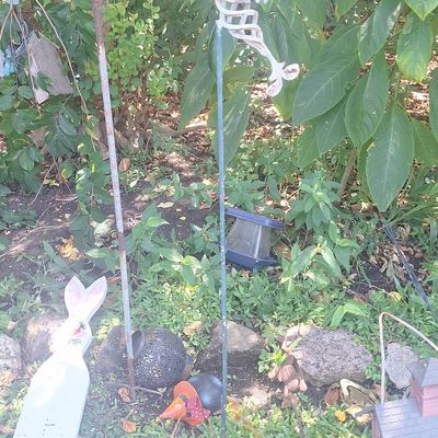 Sale Photo Thumbnail #857: Metal Hummingbird Garden Stake