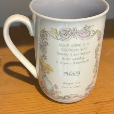 Sale Photo Thumbnail #950: Precious Moments 'Mary' Personalized Mug