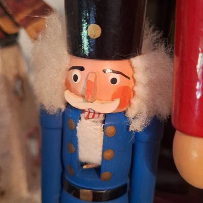 Sale Photo Thumbnail #594: Vintage Erzgebirge German Soldier Nutcracker