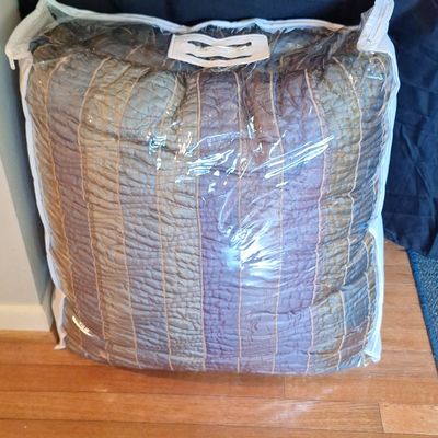 Sale Photo Thumbnail #248: Pottery Barn Kids PBK Striped Patchwork Quilt Twin Size Navy Light Blue Brown