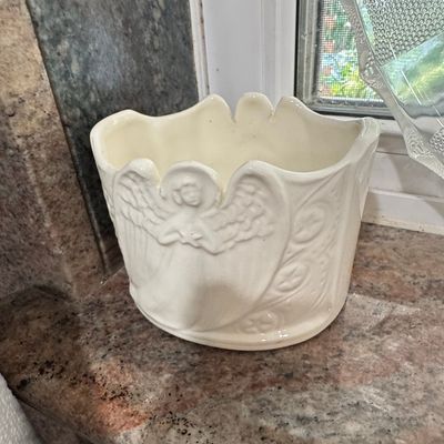 Sale Photo Thumbnail #641: Vintage Ceramic Cherub Planter