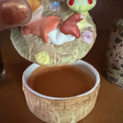 Sale Photo Thumbnail #805: Vintage HOMCO 5404 Elf Mushroom Trinket Box
