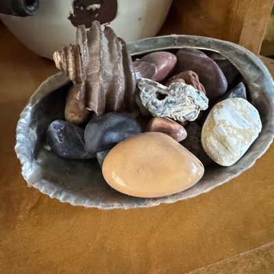 Sale Photo Thumbnail #276: Abalone Shell Decorative Bowl with Mixed Specimen Stones and Fossilized Gastropod