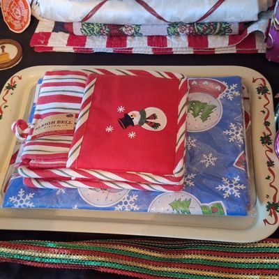 Sale Photo Thumbnail #622: Sleigh Bell Bistro Christmas Kitchen Set with Tray