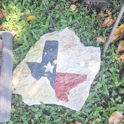 Sale Photo Thumbnail #614: Hand-Painted Texas Flag Garden Stone