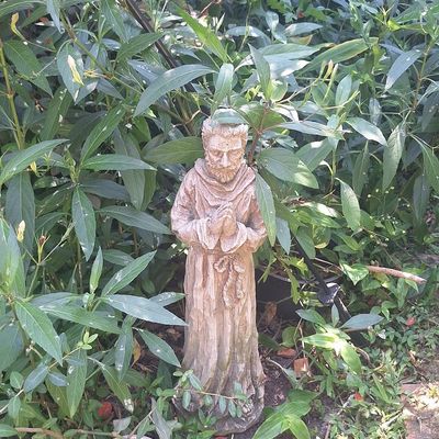 Sale Photo Thumbnail #121: Cast Stone Saint Francis Garden Statue with Bird