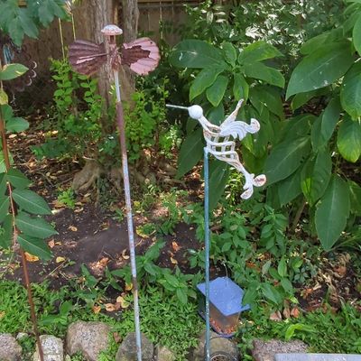 Sale Photo Thumbnail #208: Vintage Metal Garden Stakes (Hummingbird and Spinner)