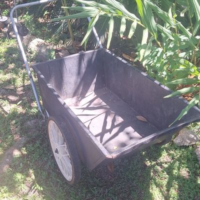 Sale Photo Thumbnail #160: Poly Garden Cart