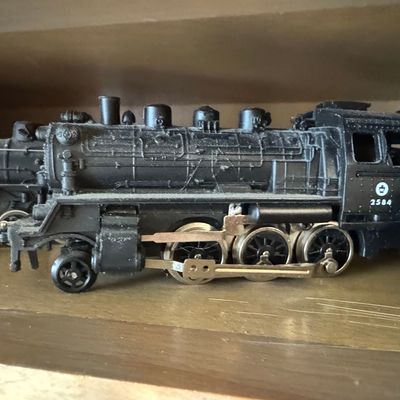 Sale Photo Thumbnail #140: Lionel 2584 Steam Locomotive
