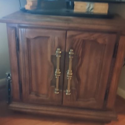 Sale Photo Thumbnail #60: Mid-Century Modern Style Media Console Cabinet