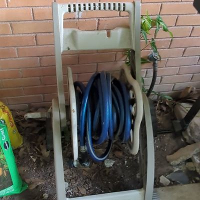 Sale Photo Thumbnail #235: Suncast 175 ft. Hosemobile Hose Reel Cart