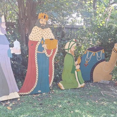 Sale Photo Thumbnail #17: Large Scale Wooden Outdoor Nativity Set