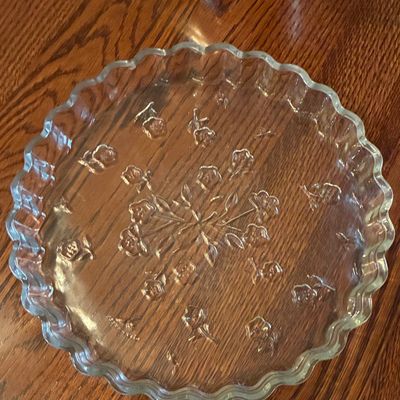 Sale Photo Thumbnail #707: Anchor Hocking Savannah Quiche Pan/Plate