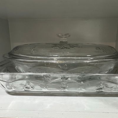 Sale Photo Thumbnail #611: Anchor Hocking Savannah Floral Oval Casserole Dish